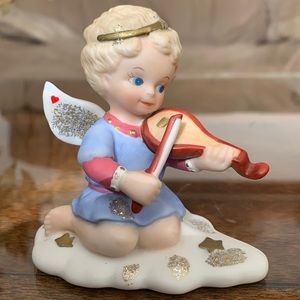 Bronson Collectibles Lyrical Lullaby Tender Hearts Collection Angel Figurine 90s